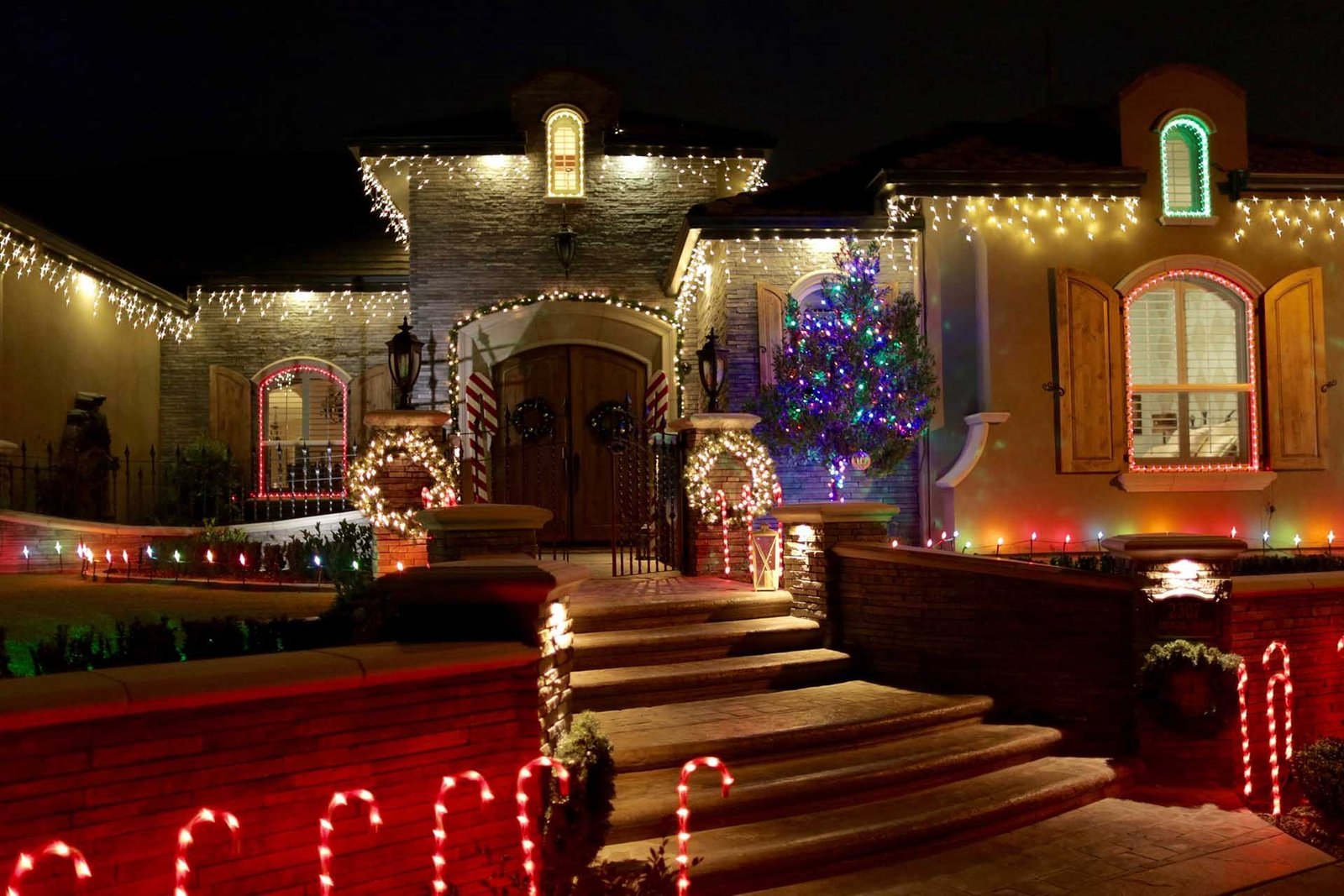 Home with professional Christmas roofline lighting
