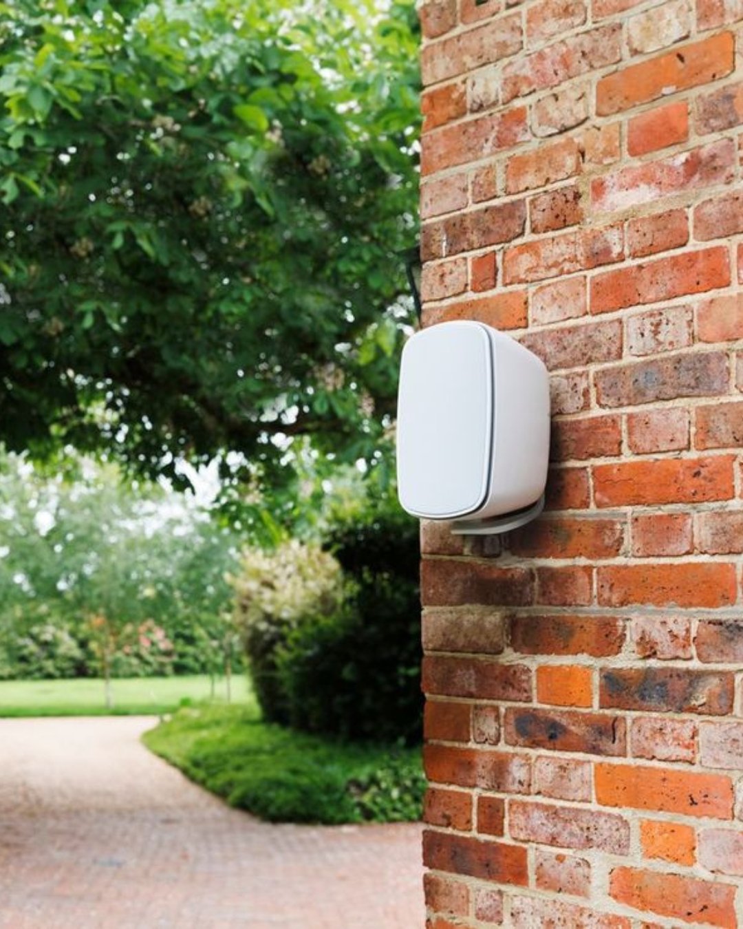 Wall mounted outdoor patio speaker